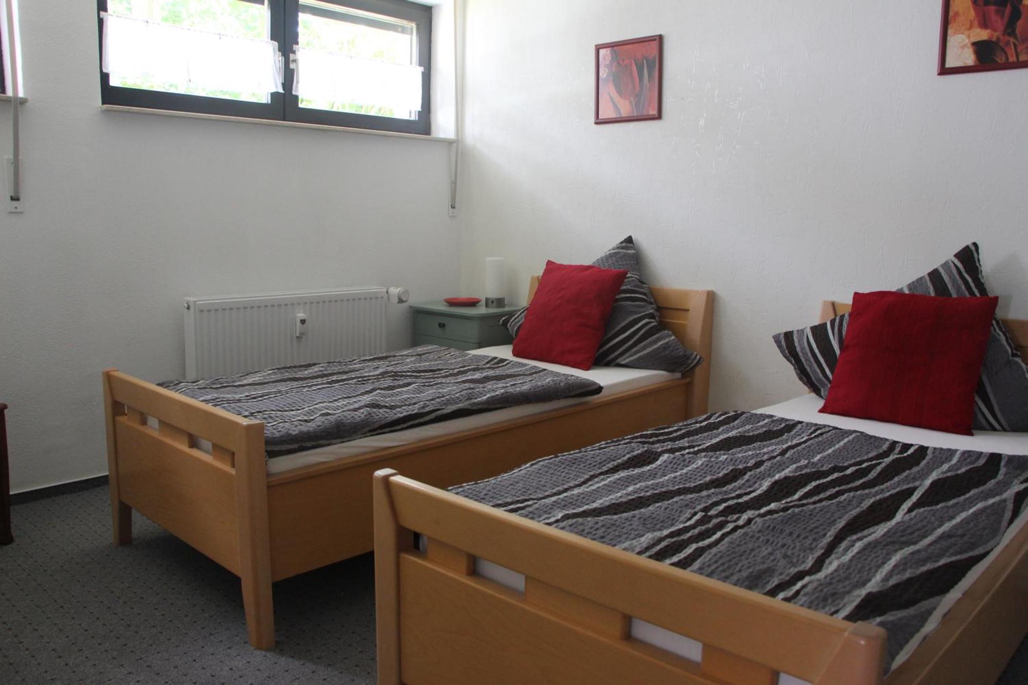 Ruhig Gelegene Mitten Im Herzens Von *